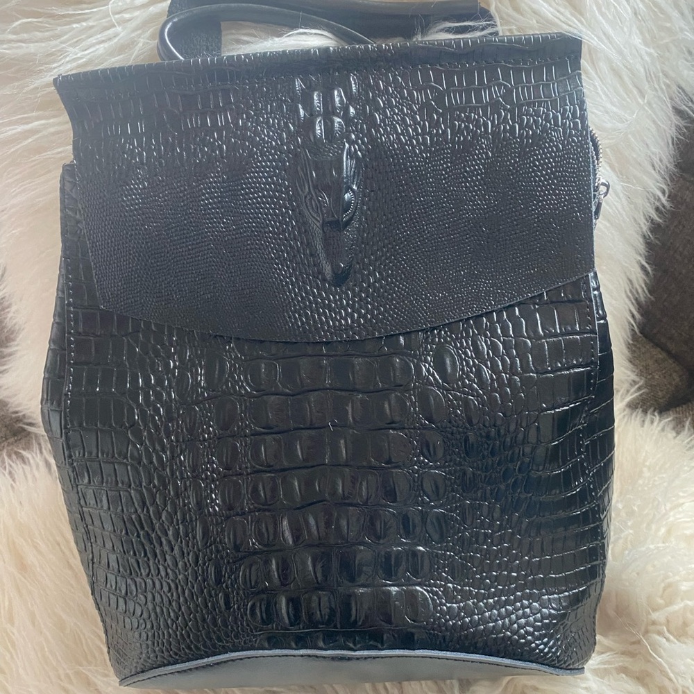Black Crocodile-Embossed Women's Bag